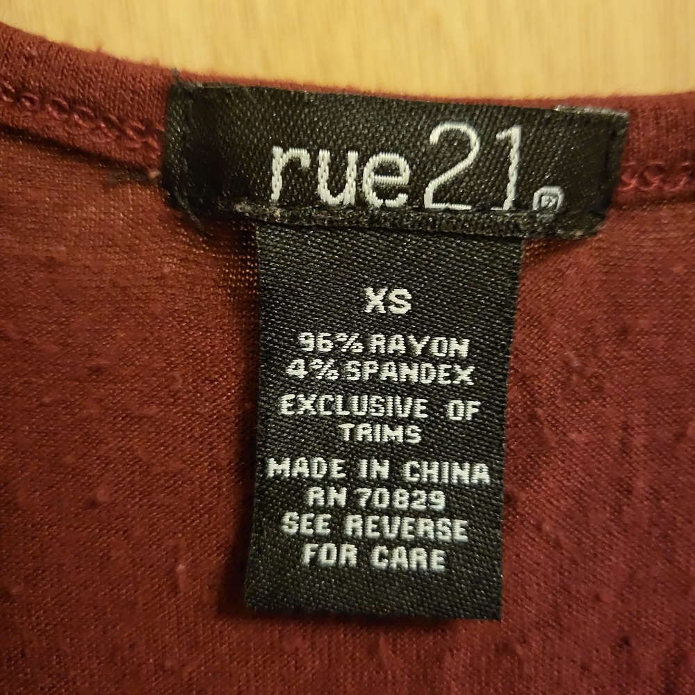 Rue 21 shirt